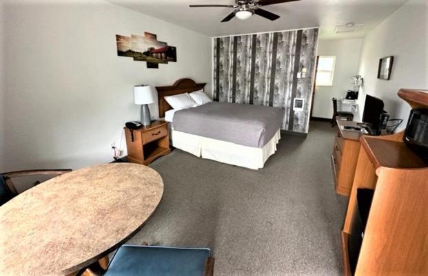 Myrtle Lane Inn Randolph Экстерьер фото