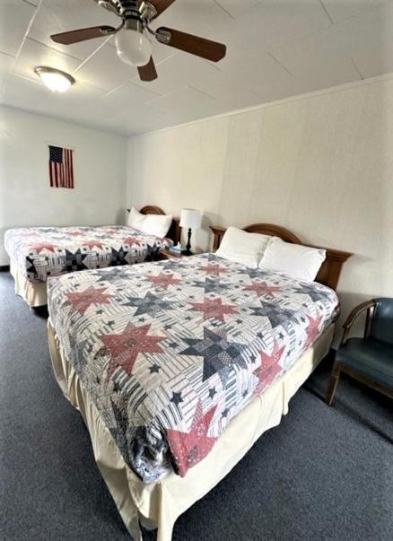 Myrtle Lane Inn Randolph Экстерьер фото