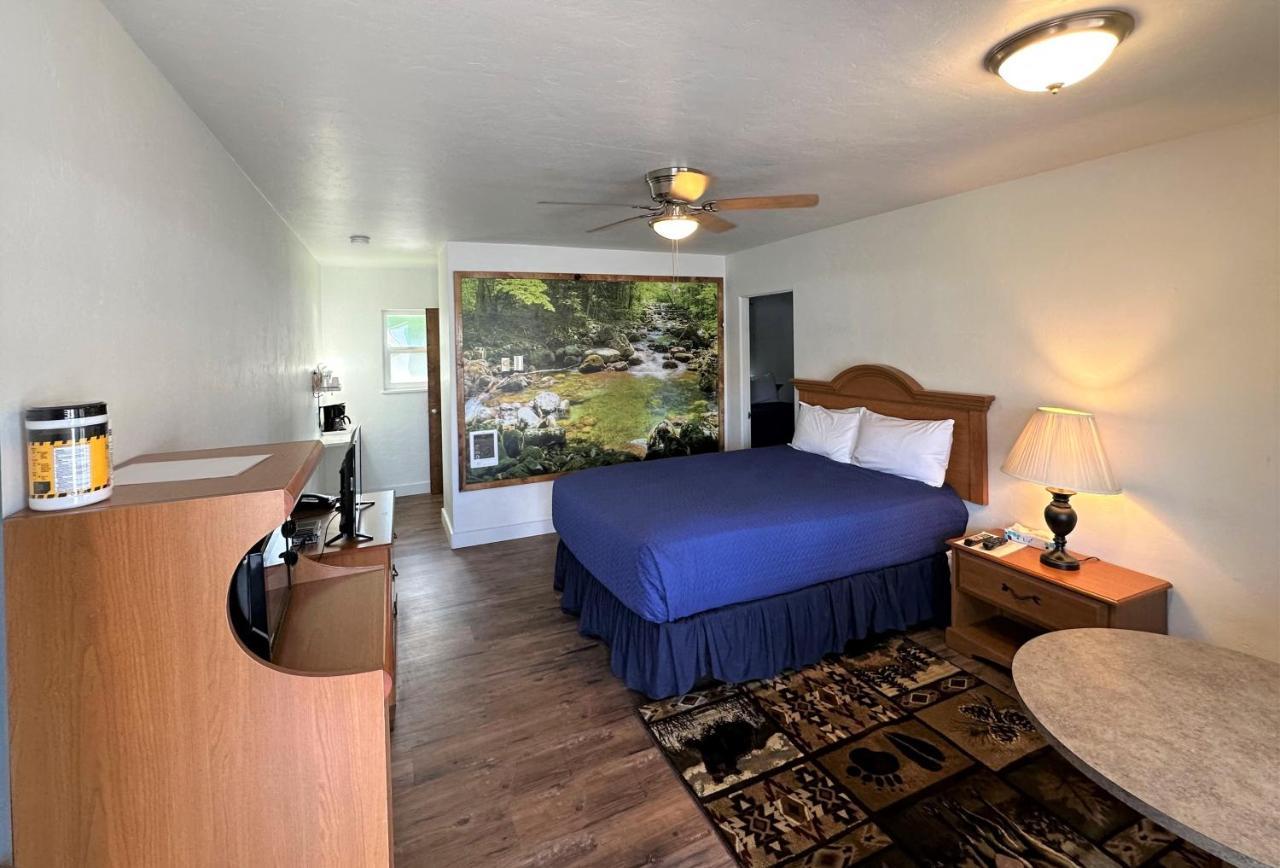 Myrtle Lane Inn Randolph Экстерьер фото